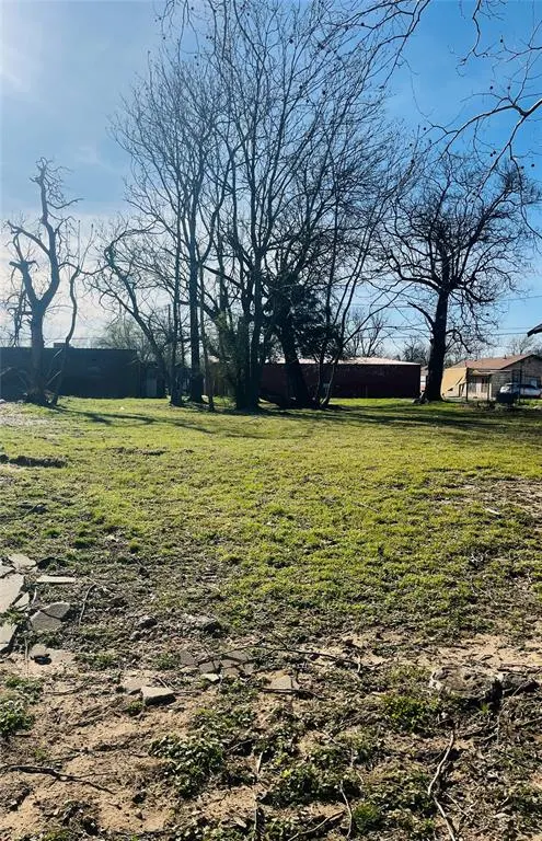 Front exterior — 506 N Louisa Avenue, Shawnee, OK 74801