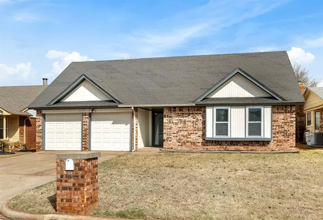 Photo 3 — 3229 SW 96th Street, Oklahoma City, OK 73159