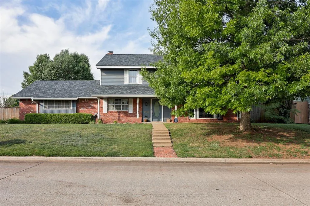 Front exterior — 3012 Brookhollow Road, Oklahoma City, OK 73120