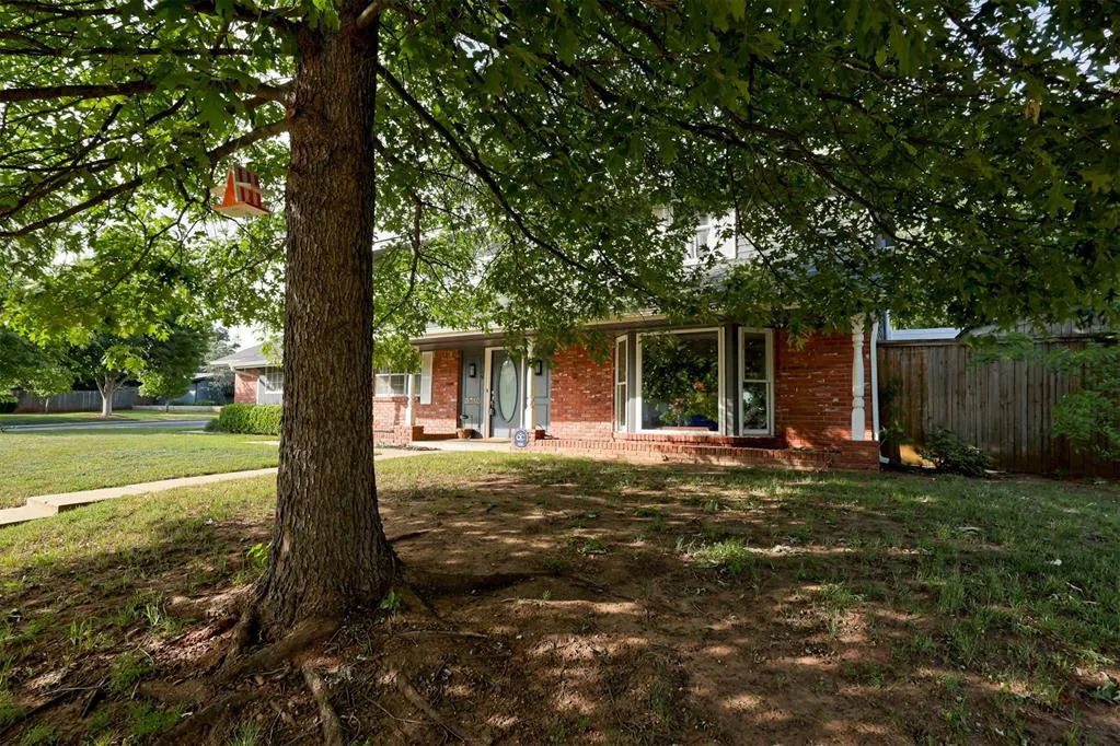 Photo 3 — 3012 Brookhollow Road, Oklahoma City, OK 73120