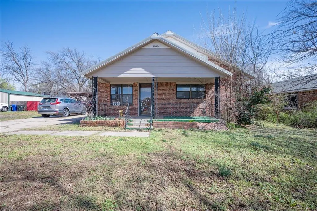Photo 3 — 613 N Findlay Avenue, Norman, OK 73071