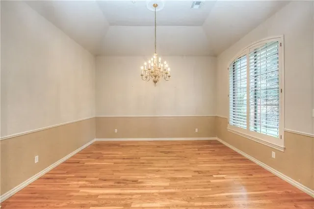 Photo 4 — 1009 Riviera Drive, Norman, OK 73072