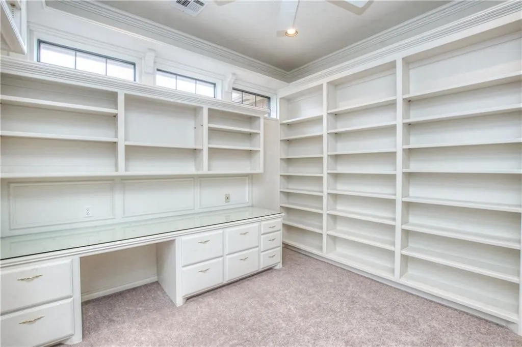 Photo 16 — 1009 Riviera Drive, Norman, OK 73072