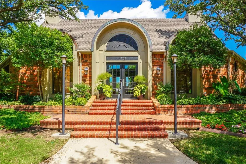 Photo 33 — 1009 Riviera Drive, Norman, OK 73072