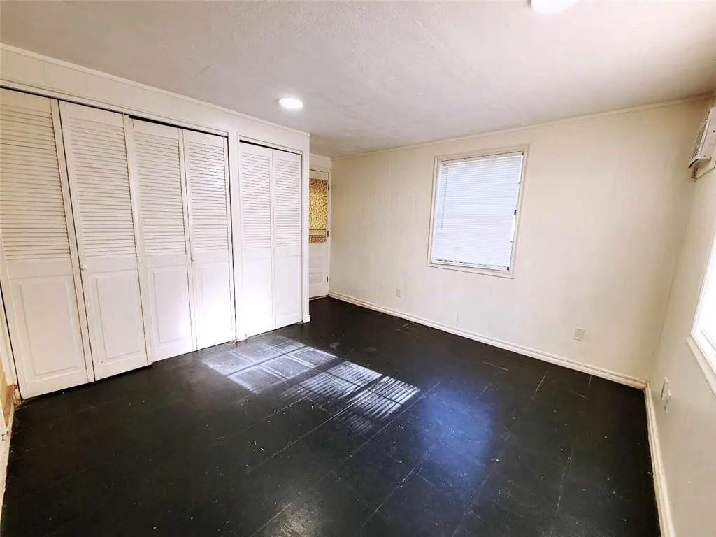 Photo 12 — 2105 Westchester Drive, Oklahoma City, OK 73120