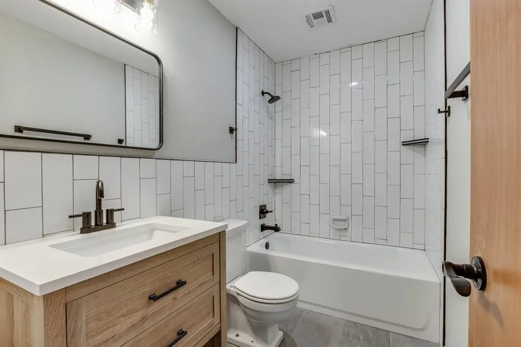 Photo 19 — 4208 NW 43rd Street, Oklahoma City, OK 73112