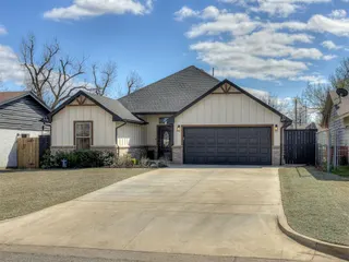 Sold home at 712 NW 110th Street