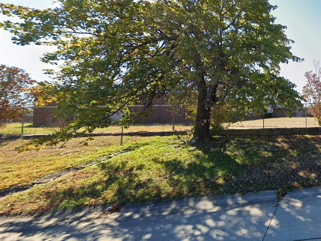Photo 22 — 1401 E Cherokee Avenue, McAlester, OK 74501