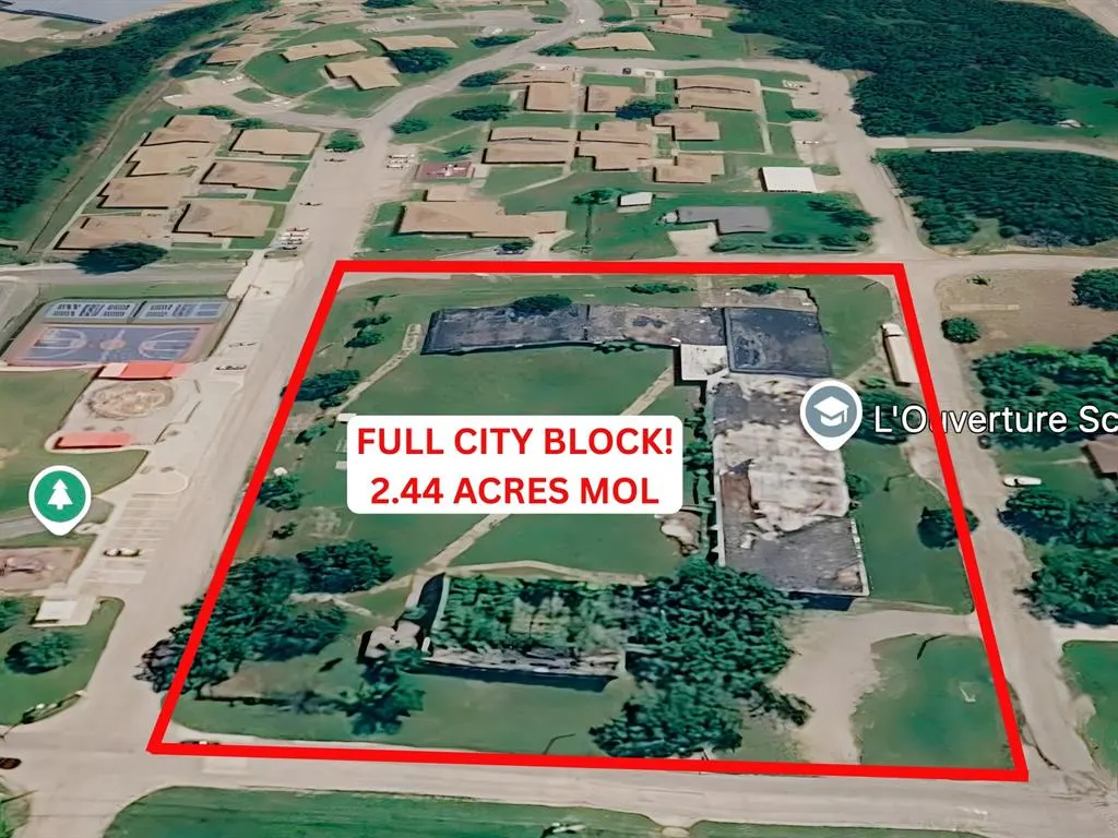 Front exterior — 1401 E Cherokee Avenue, McAlester, OK 74501