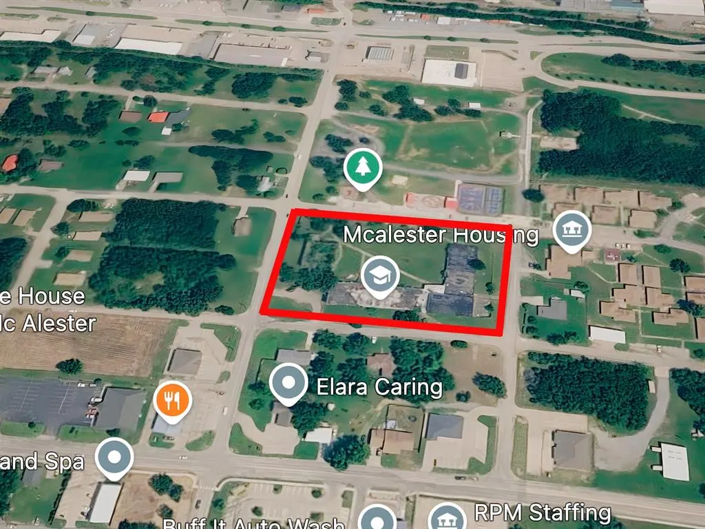 Photo 2 — 1401 E Cherokee Avenue, McAlester, OK 74501