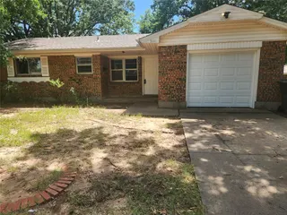 Sold home at 500 Clearview Drive