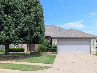 Sold home at 2604 Southern Hills Drive