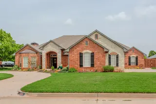 Sold home at 606 Frank Drive