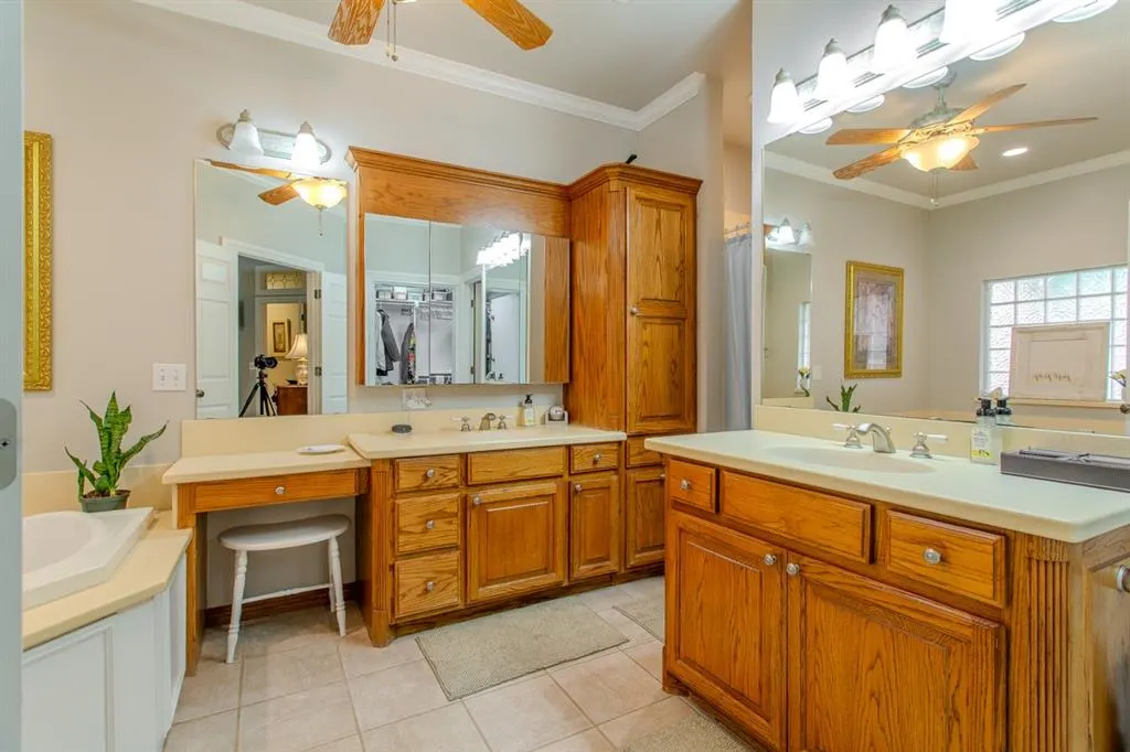Photo 23 — 606 Frank Drive, Okarche, OK 73762