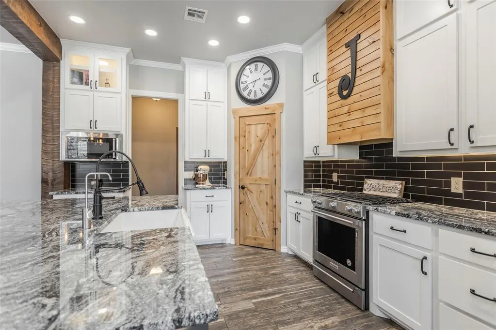 Photo 10 — 10100 S Richland Road, Mustang, OK 73064