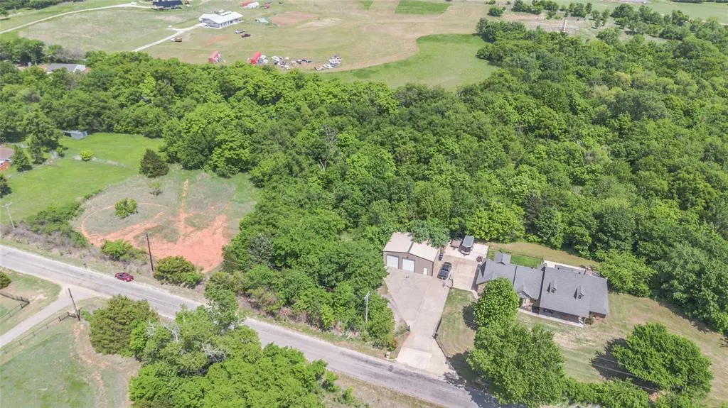 Photo 48 — 10100 S Richland Road, Mustang, OK 73064