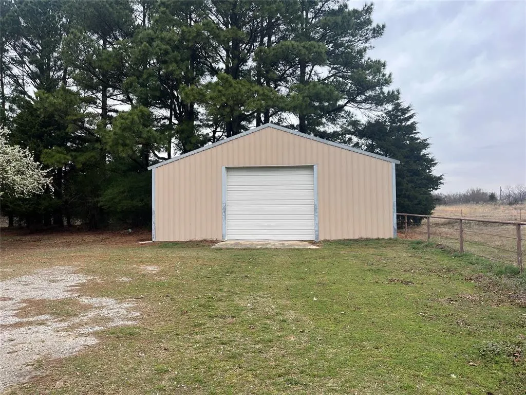 Photo 32 — 12645 NS 3660 Road, Wewoka, OK 74884