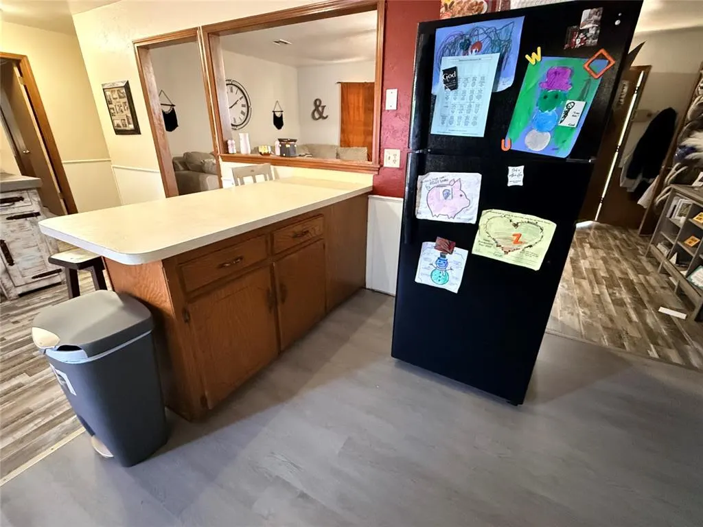 Photo 9 — 309 N Dawson Street, Meeker, OK 74855