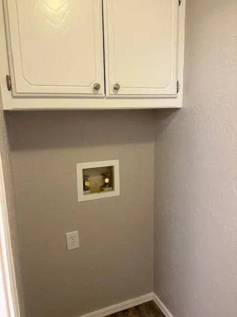 Photo 16 — 300 N Lockeport Drive, Edmond, OK 73003