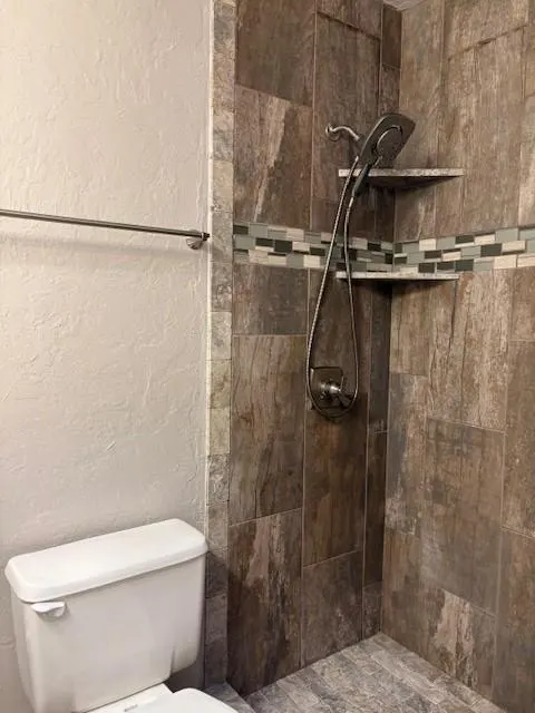 Photo 28 — 300 N Lockeport Drive, Edmond, OK 73003