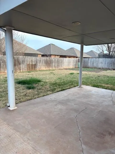 Photo 31 — 300 N Lockeport Drive, Edmond, OK 73003