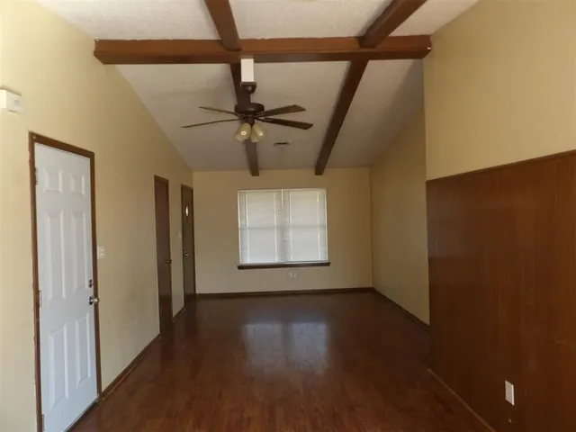 Photo 2 — 510 NE 18th Street, Moore, OK 73160