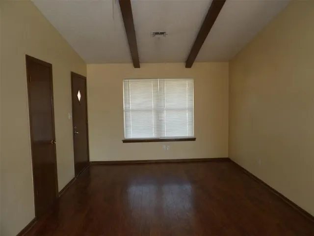 Photo 3 — 510 NE 18th Street, Moore, OK 73160