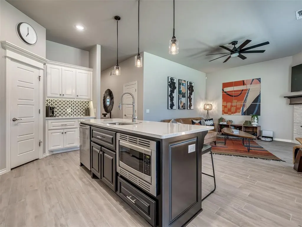 Photo 18 — 3708 Palisade Lane, Oklahoma City, OK 73179