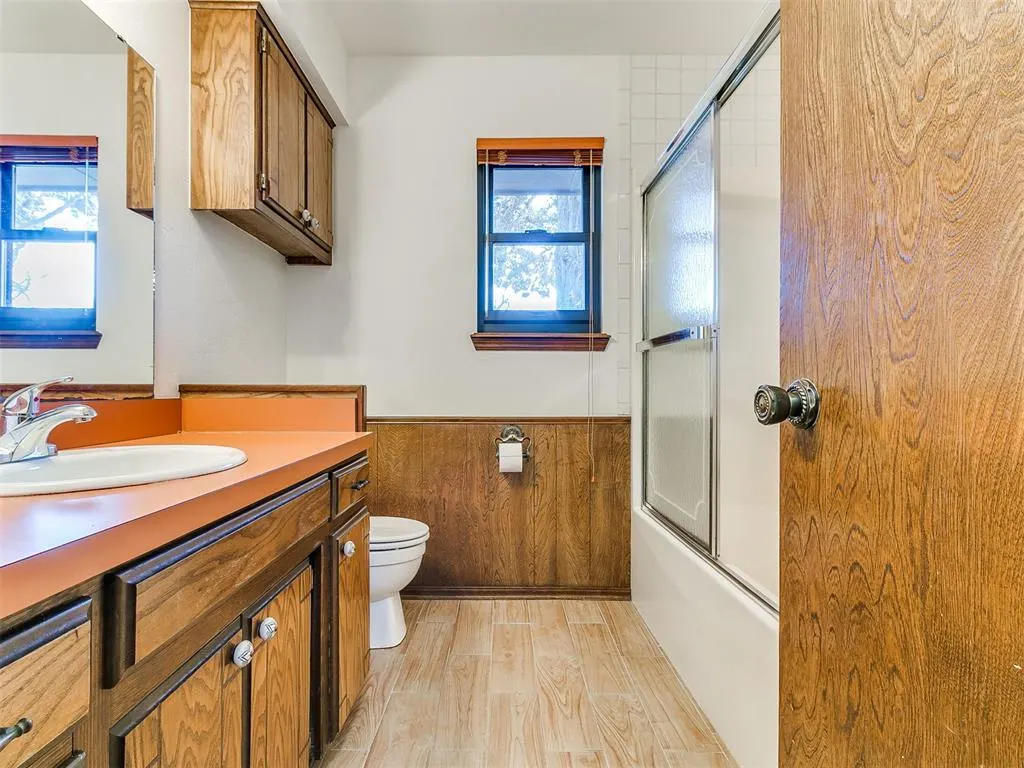 Photo 25 — 7805 Westwood Lane, Oklahoma City, OK 73169