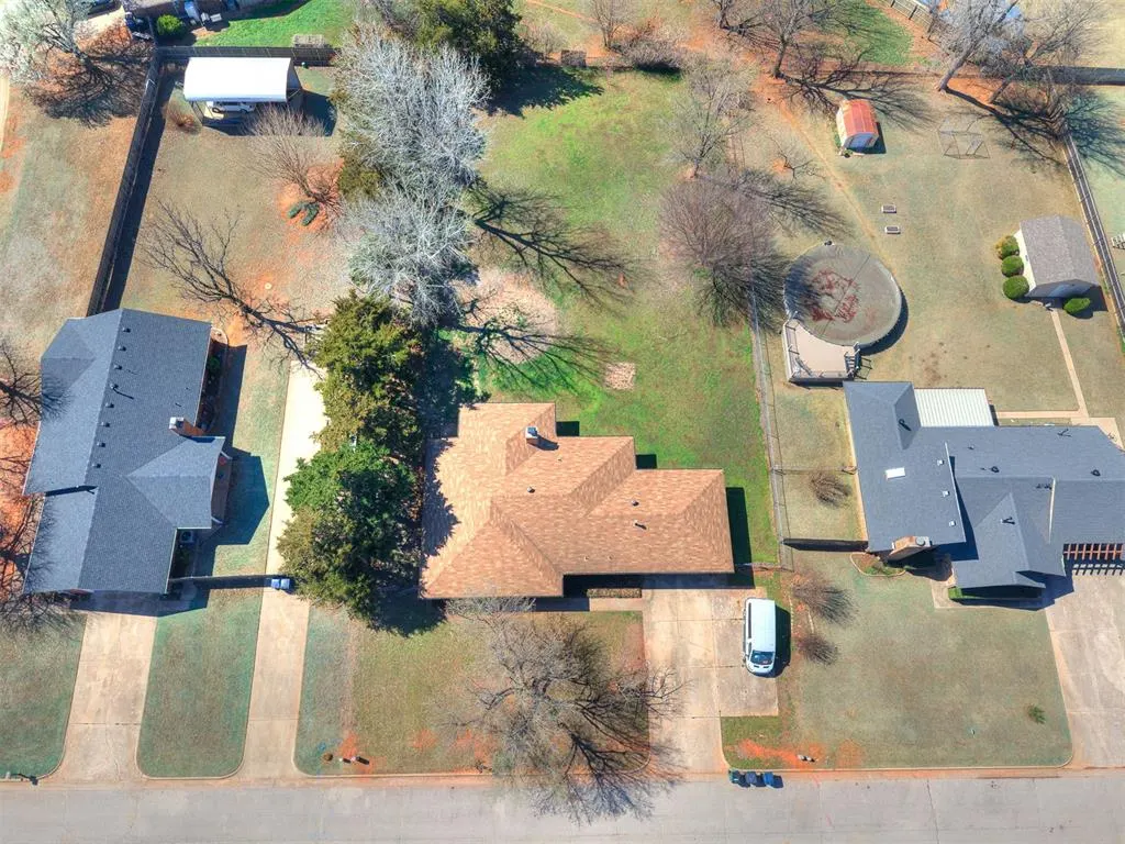 Photo 46 — 7805 Westwood Lane, Oklahoma City, OK 73169