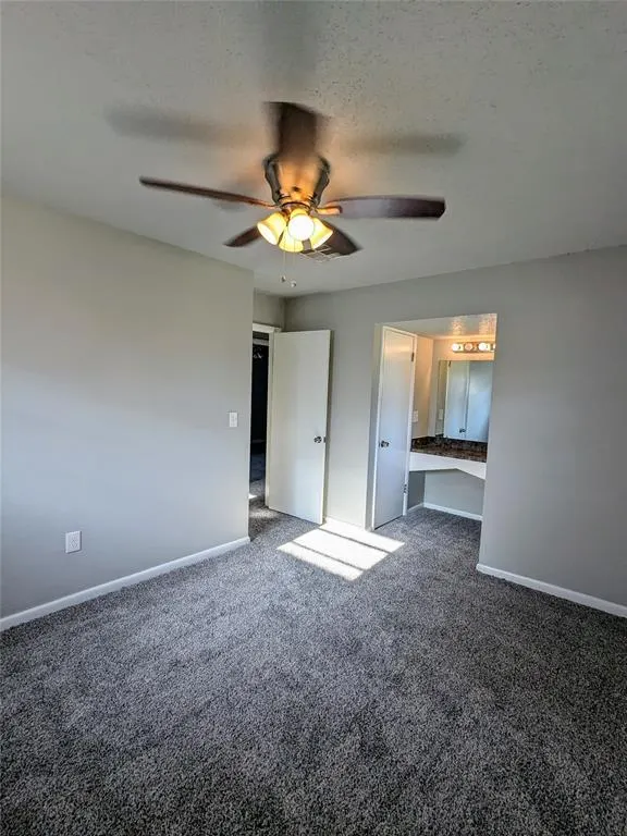 Photo 13 — 504 NE 18th Street, Moore, OK 73160