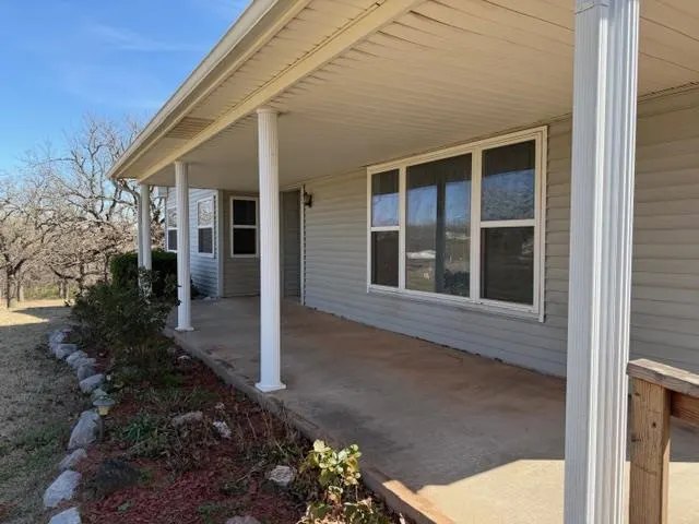 Photo 6 — 1027 E 1st Street, Chandler, OK 74834
