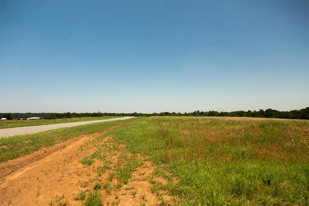 Photo 5 — 0 S 4th Street, Perry, OK 73077