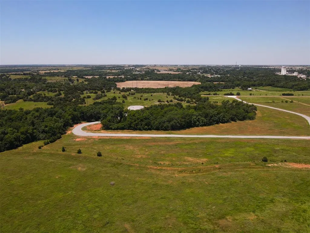 Photo 5 — 0 S 4th Street, Perry, OK 73077