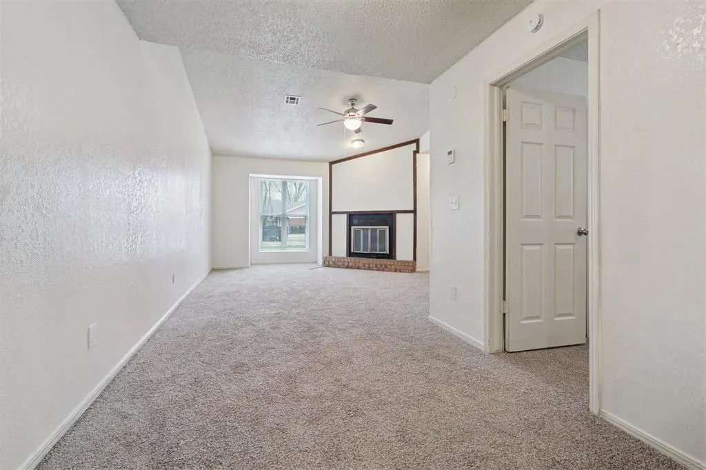 Photo 5 — 6203 SE 47th Street, Oklahoma City, OK 73135