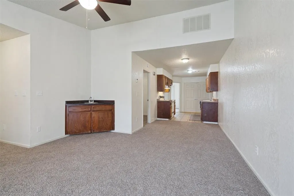 Photo 6 — 6203 SE 47th Street, Oklahoma City, OK 73135