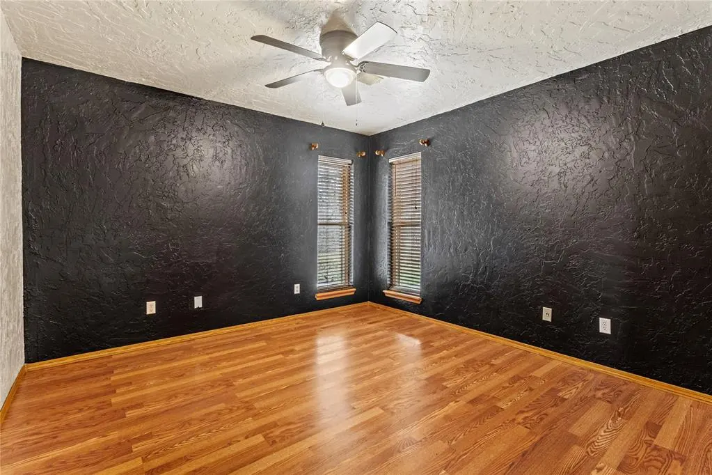 Photo 17 — 24331 E 1027 Road, Weatherford, OK 73096
