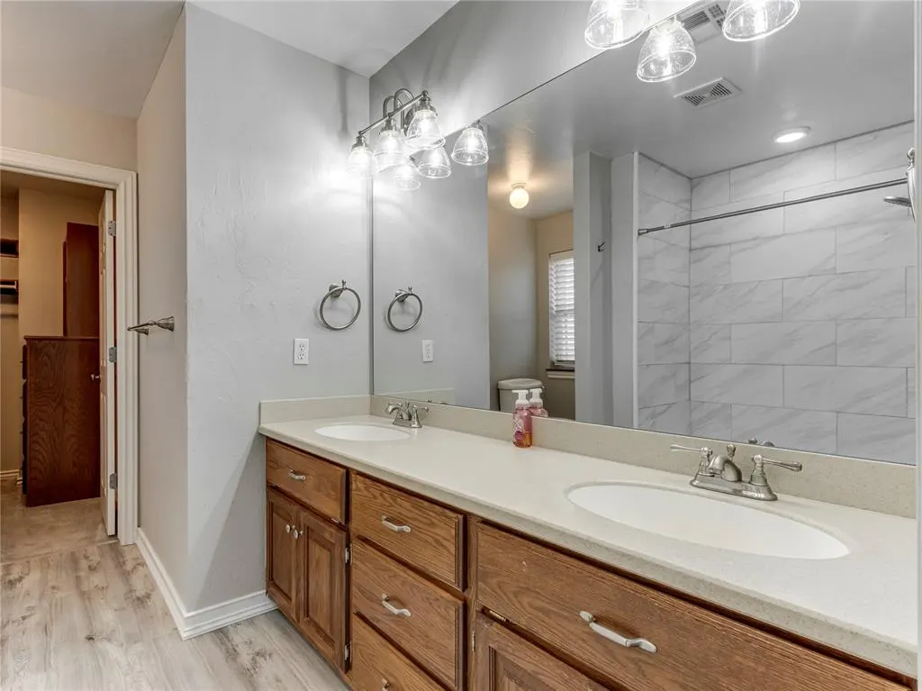 Photo 23 — 1375 S Moore Avenue, Midwest City, OK 73130