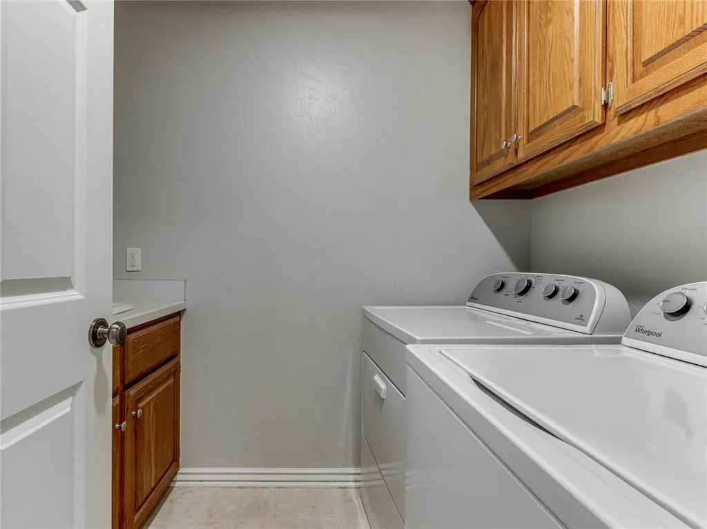 Photo 34 — 1375 S Moore Avenue, Midwest City, OK 73130