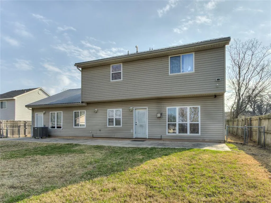 Photo 35 — 1375 S Moore Avenue, Midwest City, OK 73130