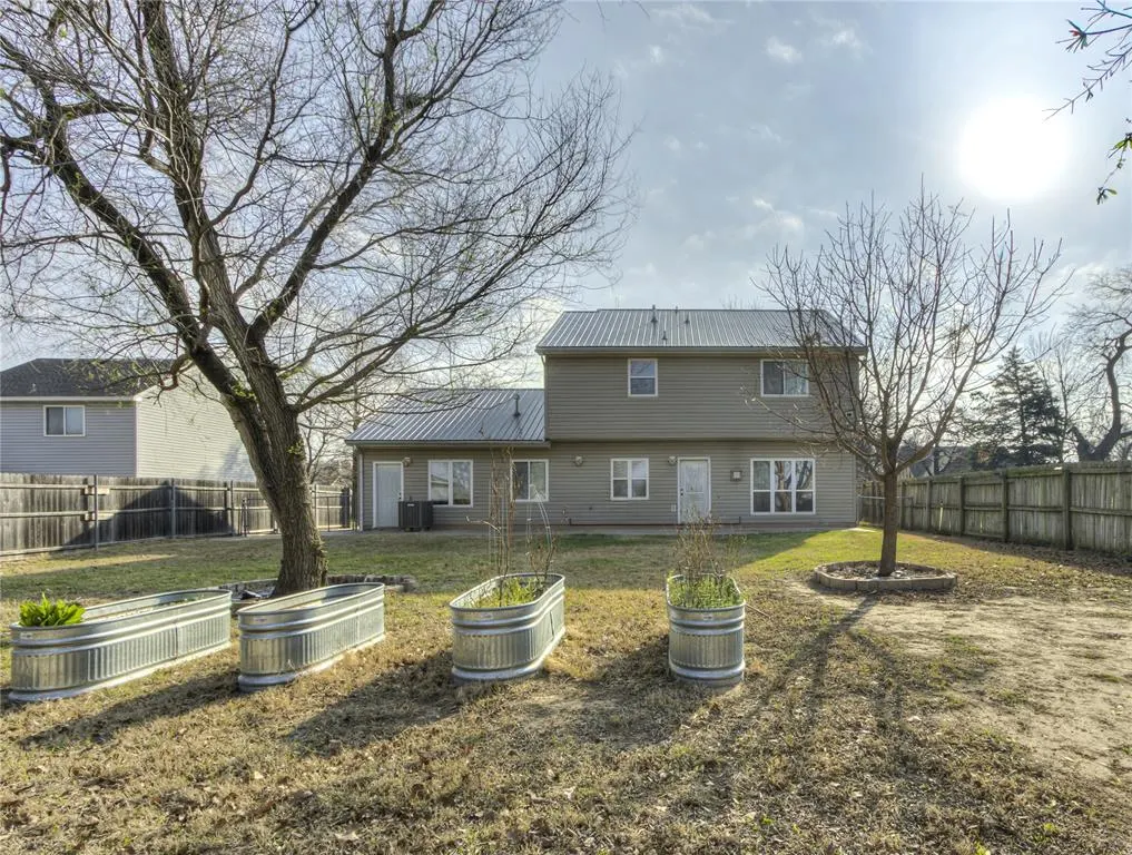Photo 37 — 1375 S Moore Avenue, Midwest City, OK 73130