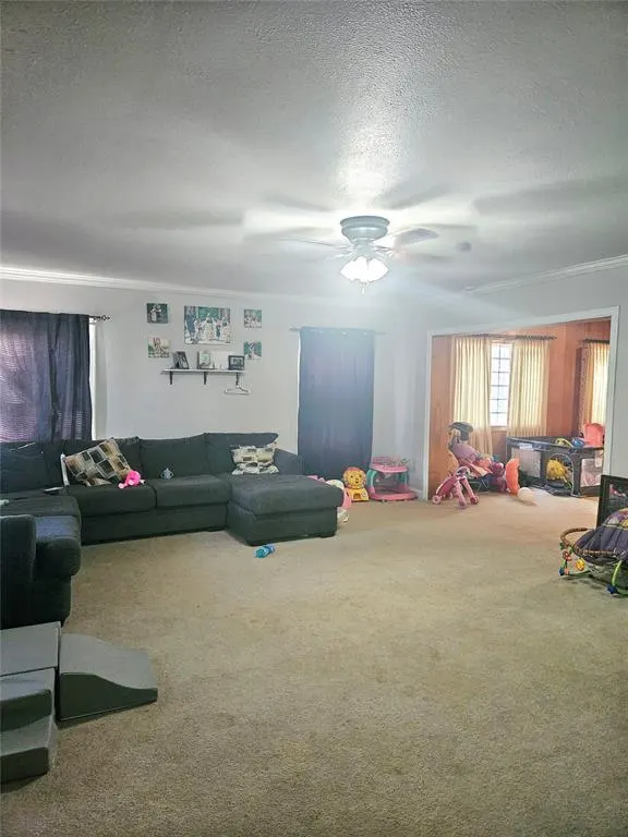 Photo 2 — 921 E Walnut Street, Altus, OK 73521