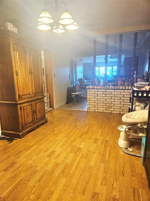 Photo 5 — 921 E Walnut Street, Altus, OK 73521