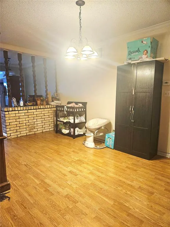 Photo 6 — 921 E Walnut Street, Altus, OK 73521