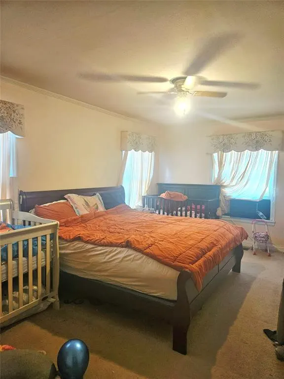 Photo 11 — 921 E Walnut Street, Altus, OK 73521