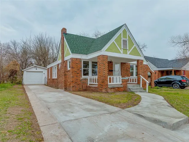 Photo 4 — 2419 W Park Place, Oklahoma City, OK 73107