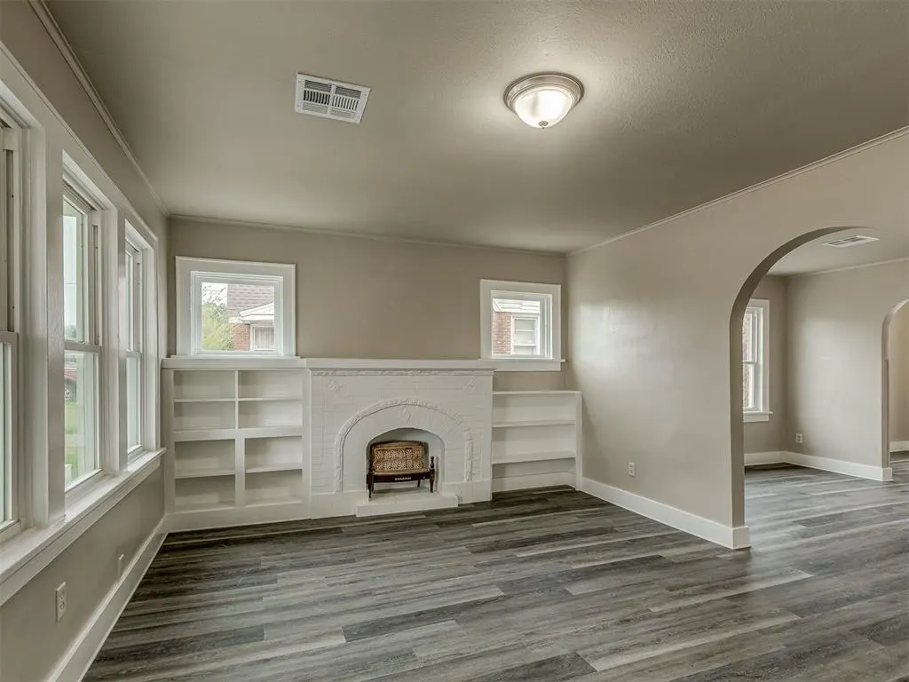 Photo 7 — 2419 W Park Place, Oklahoma City, OK 73107