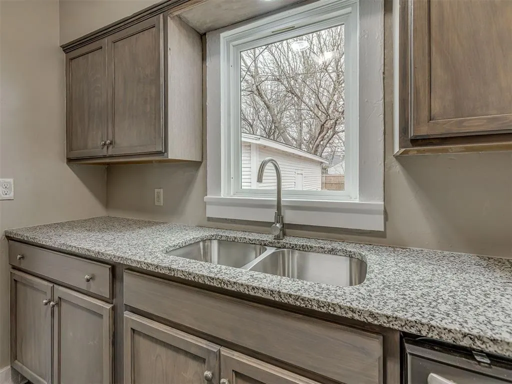 Photo 20 — 2419 W Park Place, Oklahoma City, OK 73107