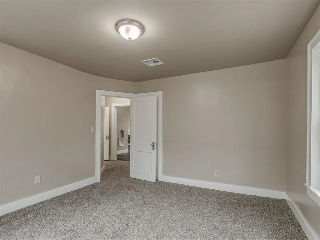 Photo 24 — 2419 W Park Place, Oklahoma City, OK 73107