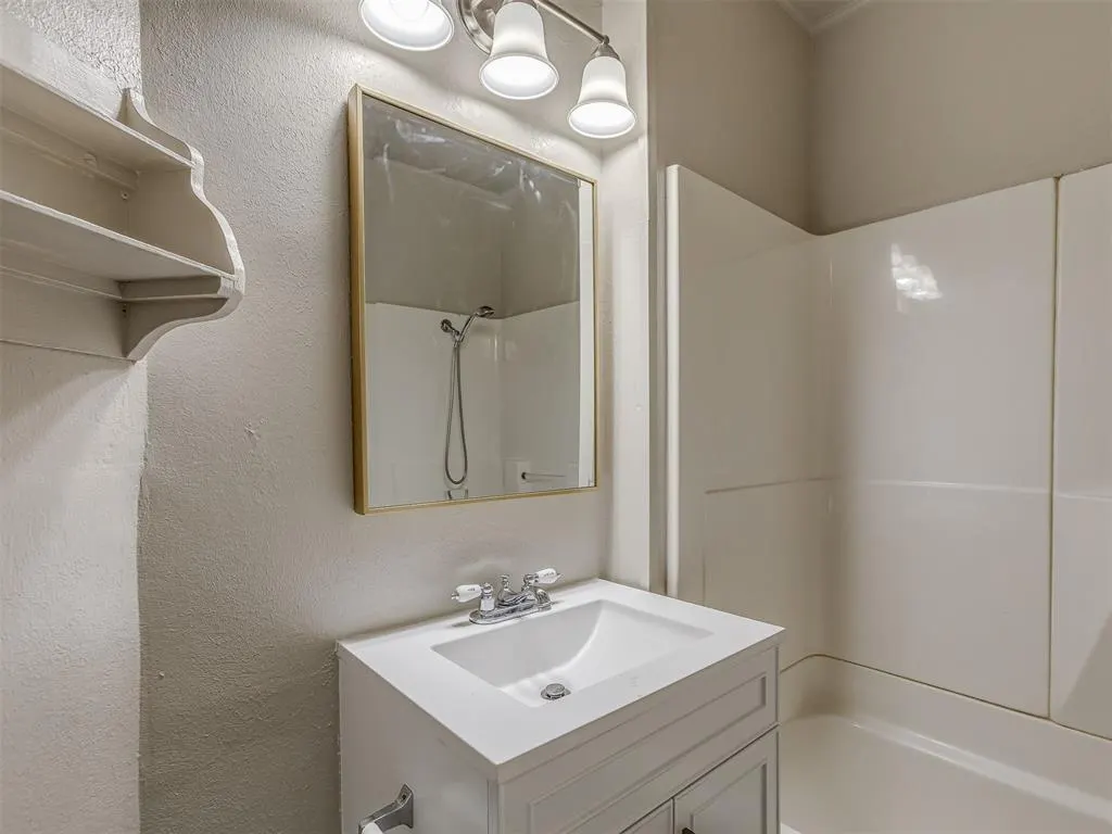 Photo 31 — 2419 W Park Place, Oklahoma City, OK 73107
